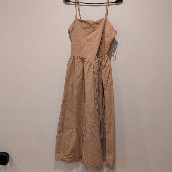 Jopna Dresses & Skirts - Elegant Tan Midi Dress with Spaghetti Straps